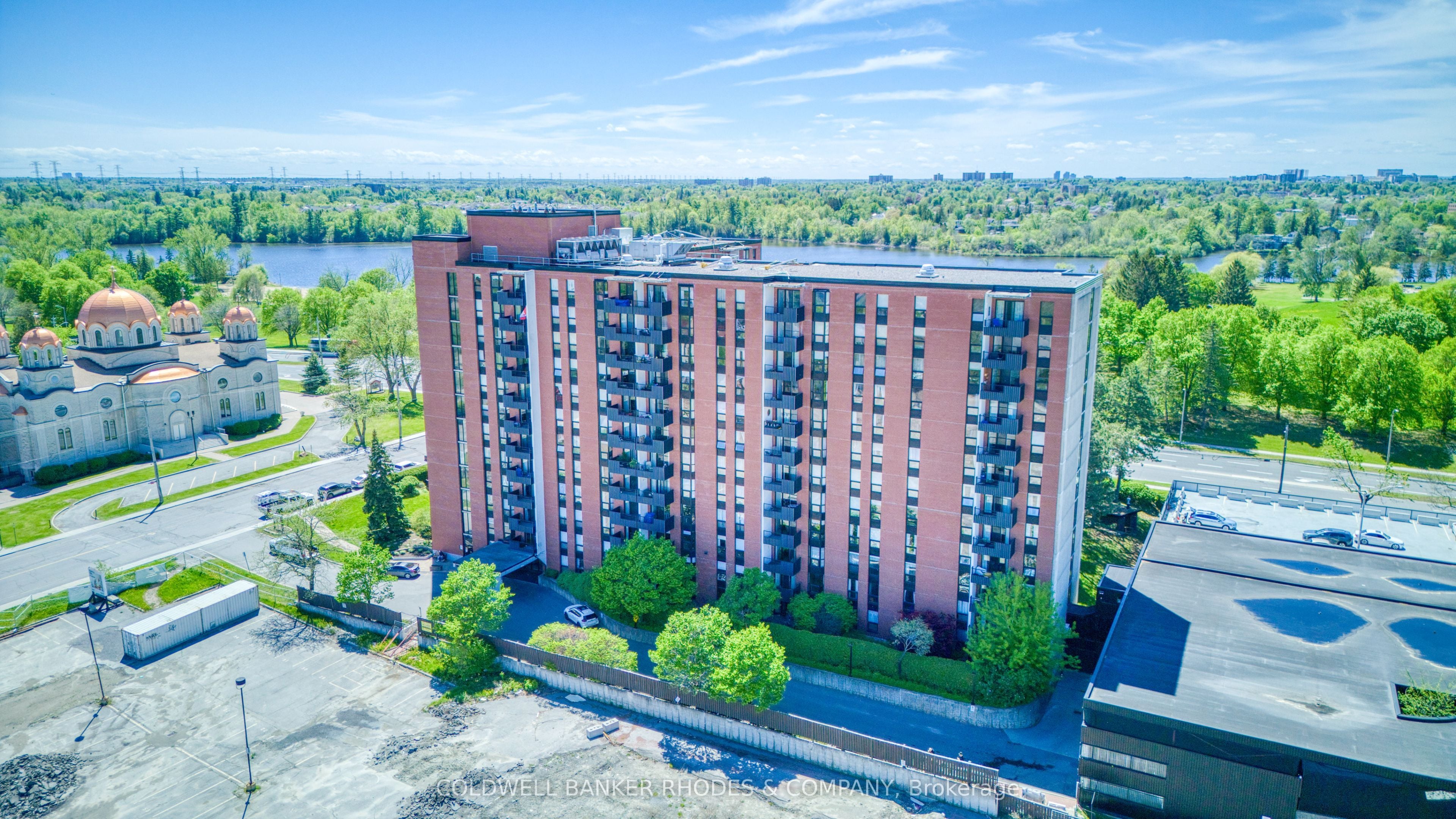 303-2951 Riverside Drive, Ottawa, ON, K1V 8W6