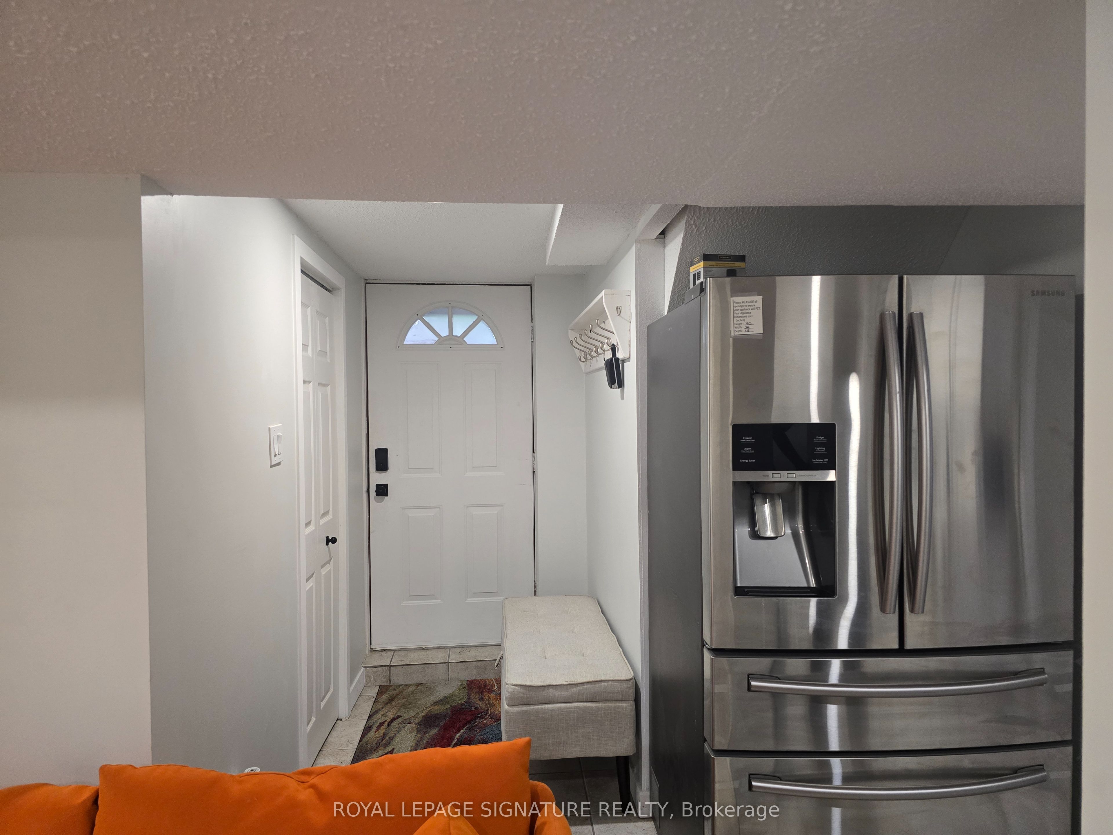 Additional image 3 of Lower-211 Glen Hill Drive, Whitby, ON, L1N 7J5
