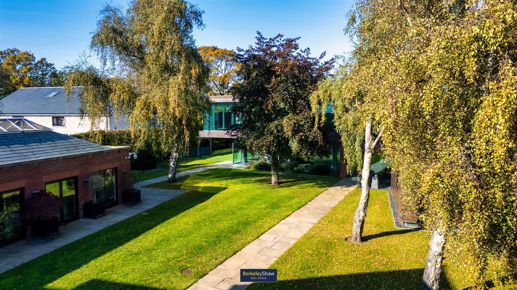Additional image 58 of 6 bed detached house for saleVictoria Road, Freshfield L37