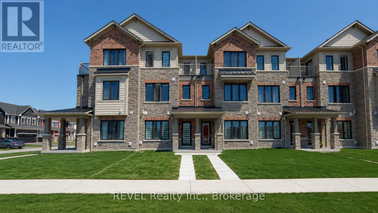 11 LILAC LANE