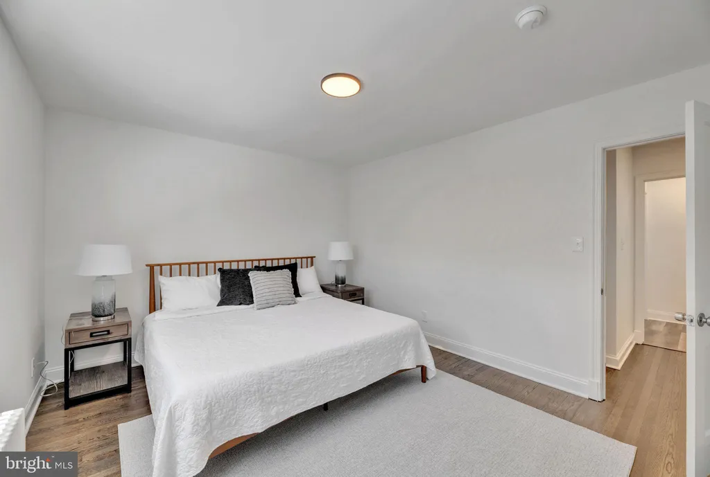 Additional image 21 of 424 19th Street NE, Washington, DC 20002