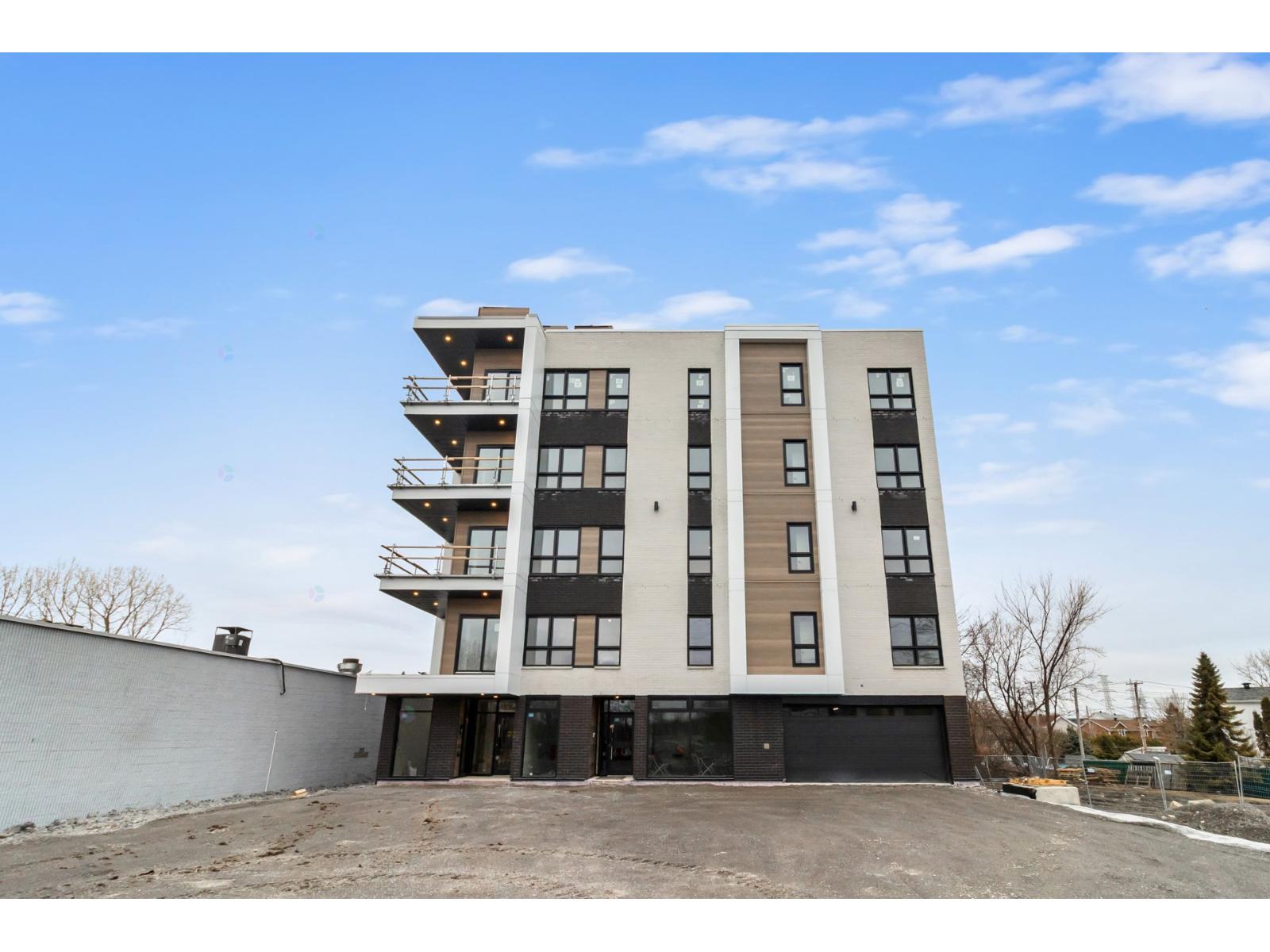 3638 Boul. Ste-Rose