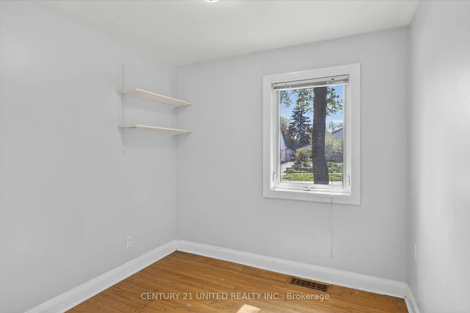 Additional image 13 of 818 Rishor Crescent