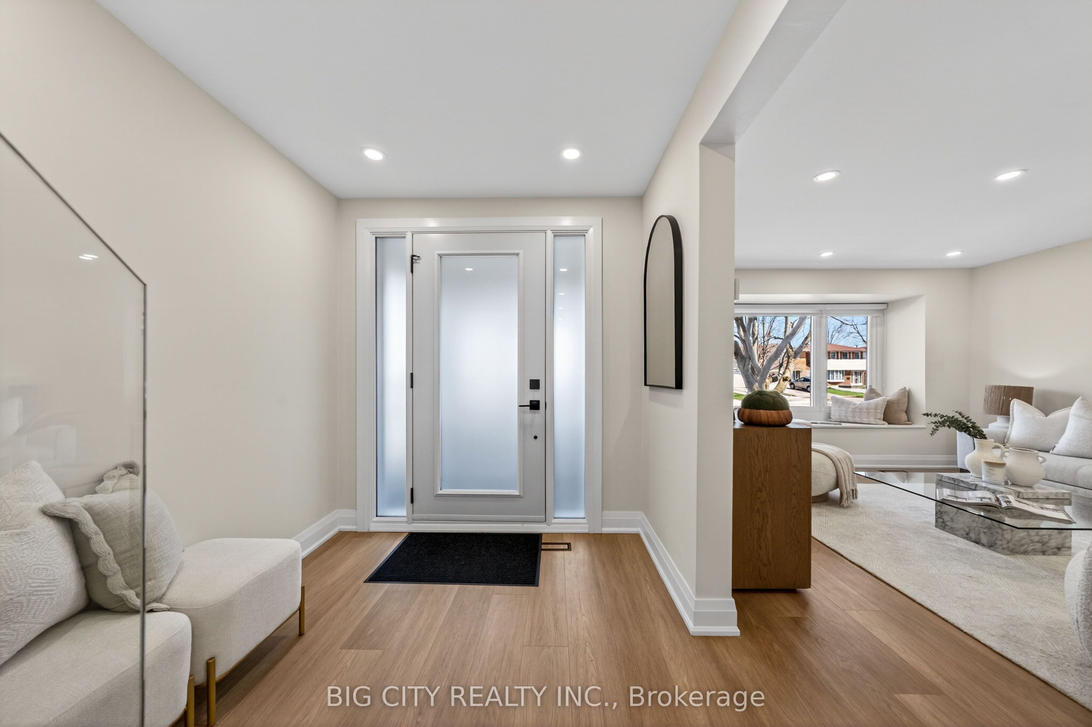 Additional image 4 of 26 Carondale Crescent, Toronto, ON, M1W 2B1
