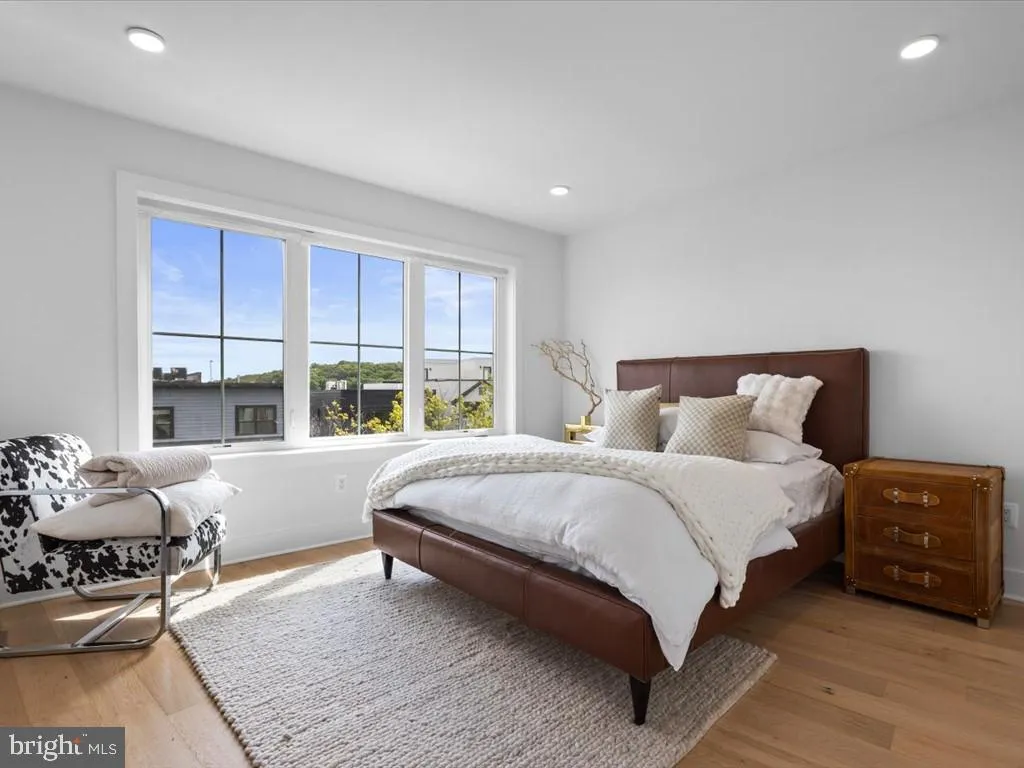 Additional image 15 of 1253 Holbrook Terrace NE Unit B, Washington, DC 20002