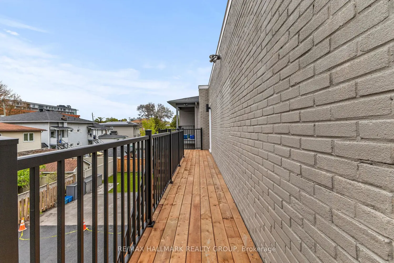 Additional image 17 of 75 Genest Street