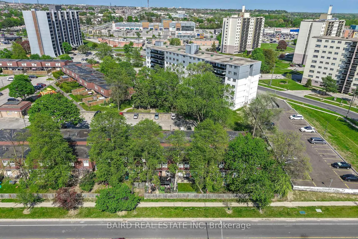 Additional image 16 of 1331 Mary Street 6