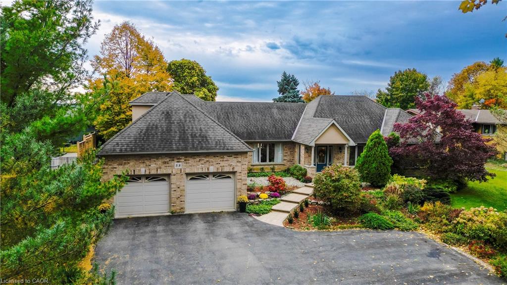 58 Oak Avenue, Dundas, ON, L9H 4Y9