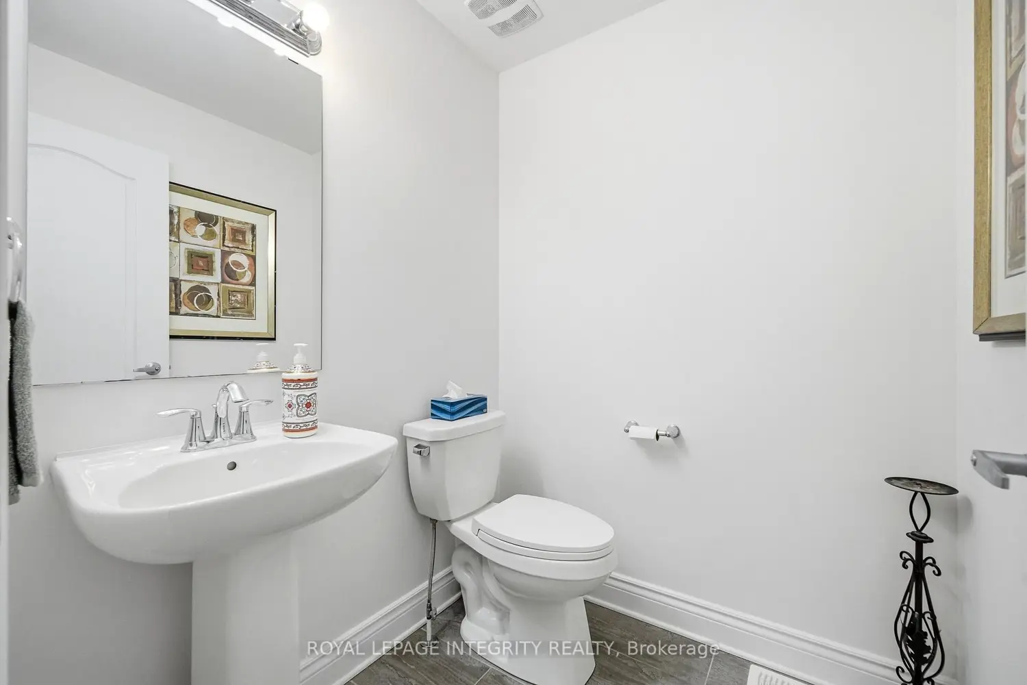 241 Dion Avenue photo 5