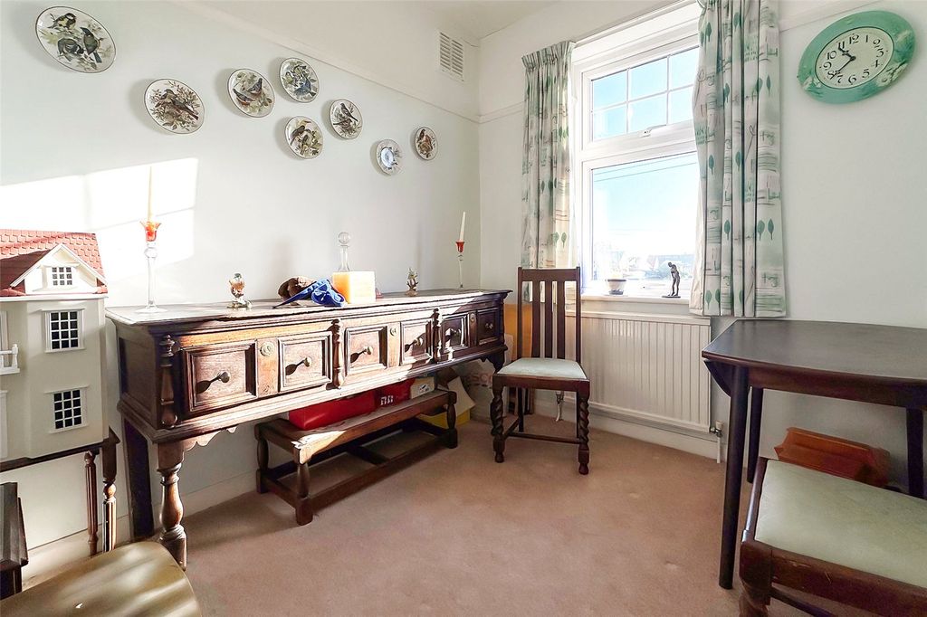 Additional image 11 of 2 bed flat for saleThe Grangeway, Rustington, Littlehampton, West Sussex BN16