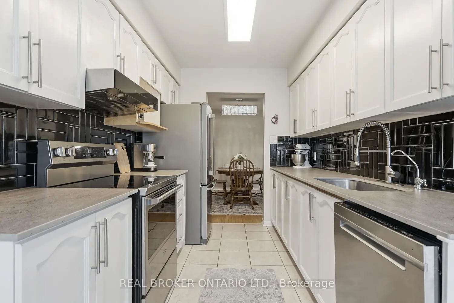 370 Berrigan Drive photo 4