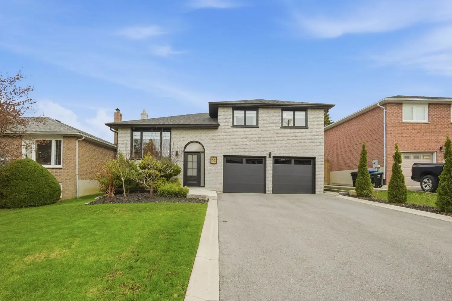 52 Wood Crescent
