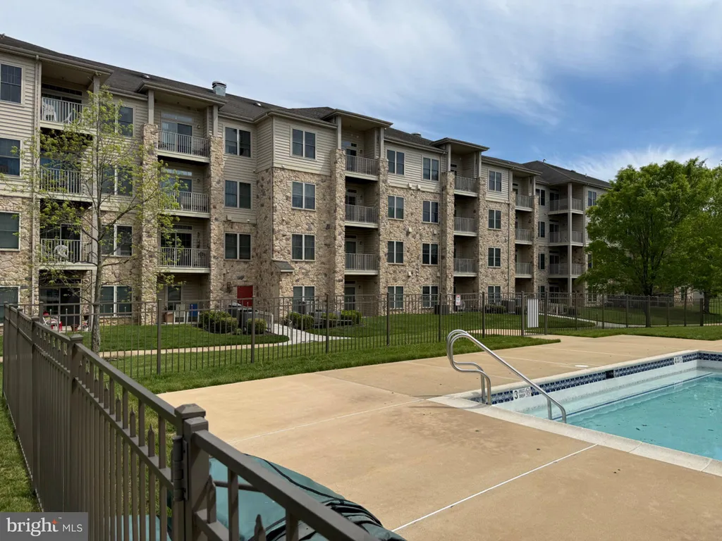 Additional image 2 of 1000 Fountainview Circle Unit 1301, Newark, DE 19713