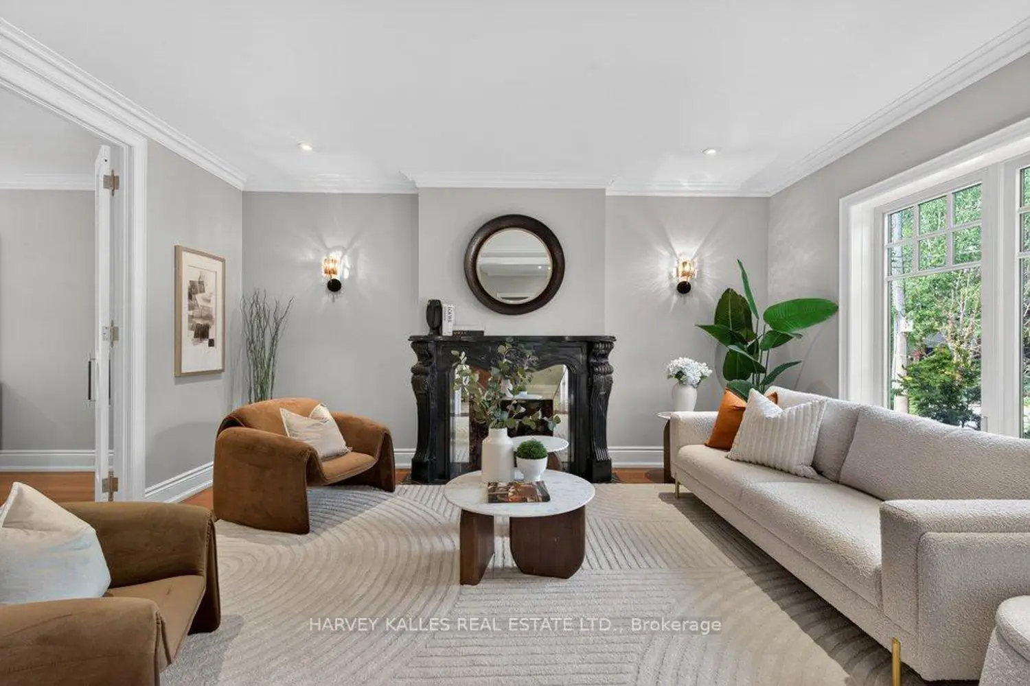 89 Bernard Avenue photo 3