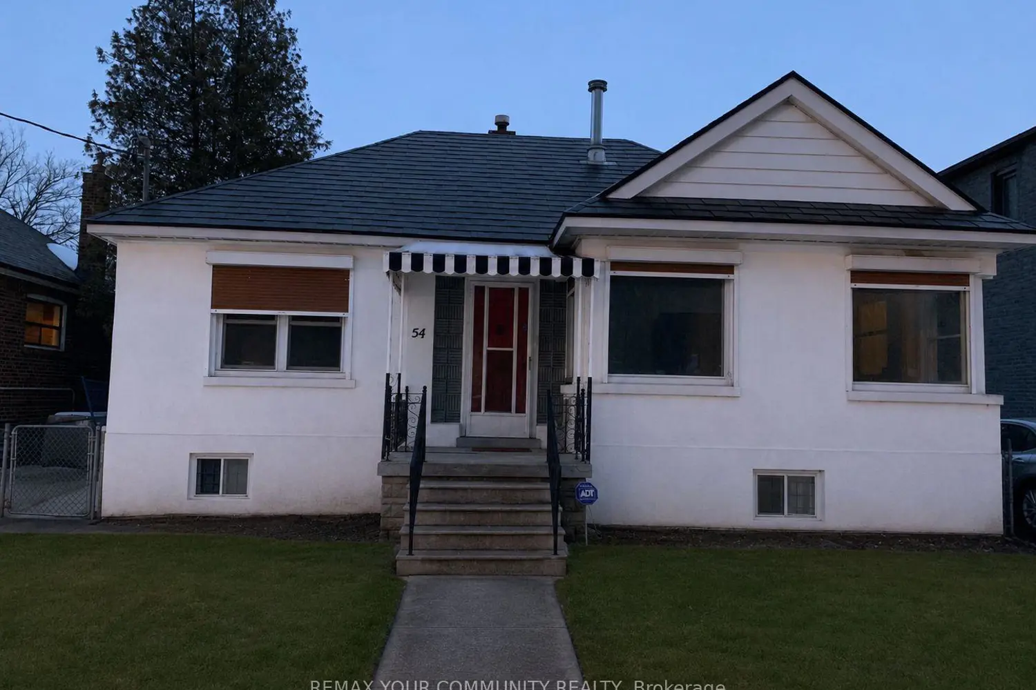 54 Ash Crescent