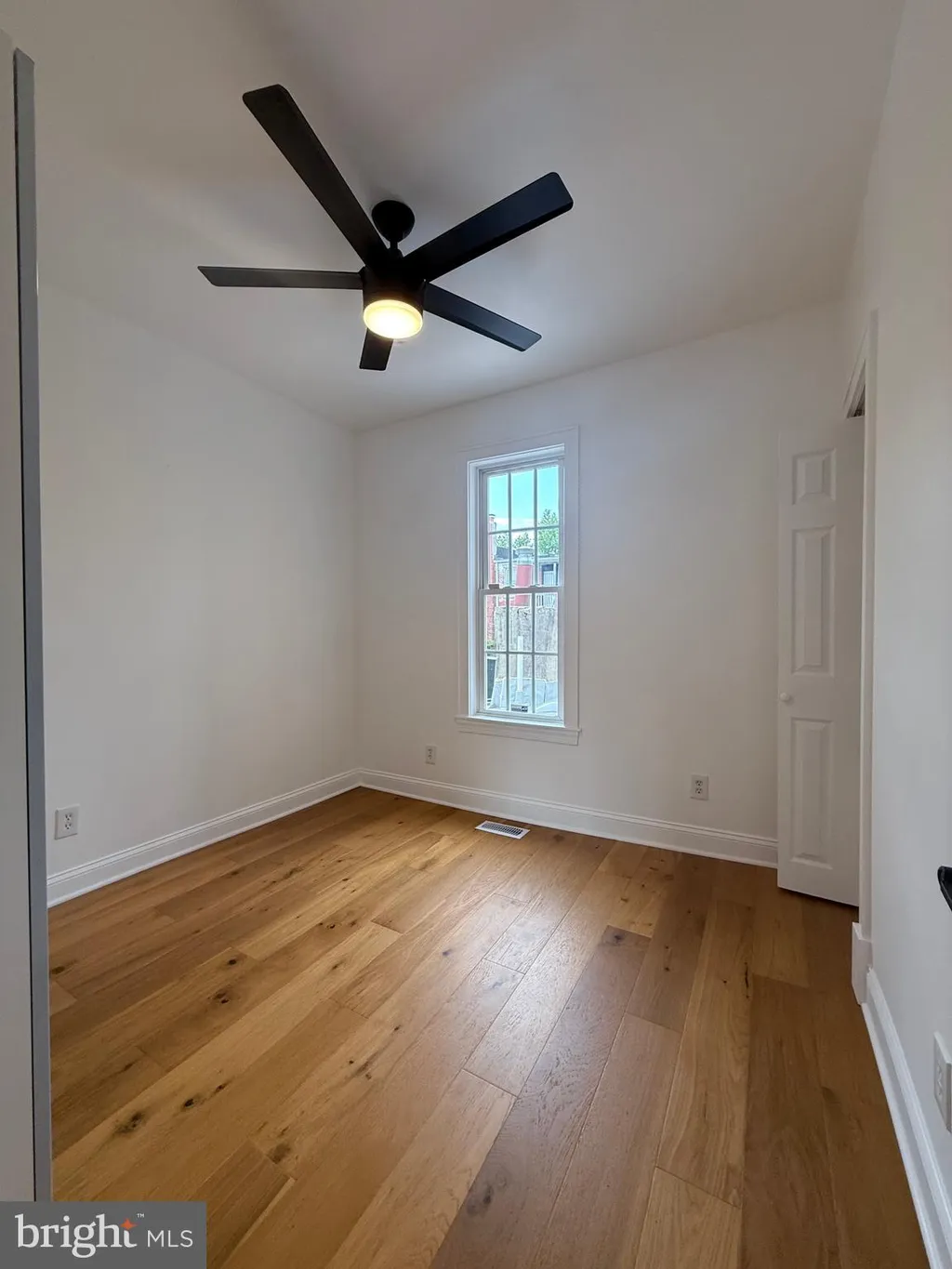 Additional image 39 of 1113 Holbrook Terrace NE, Washington, DC 20002