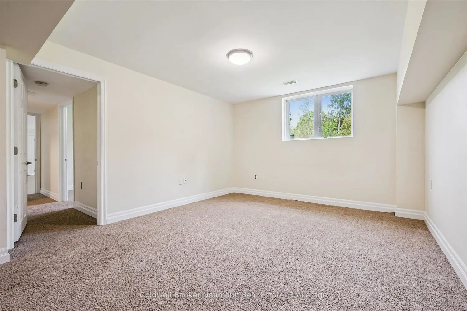 Additional image 15 of 6592 Forestell Road
