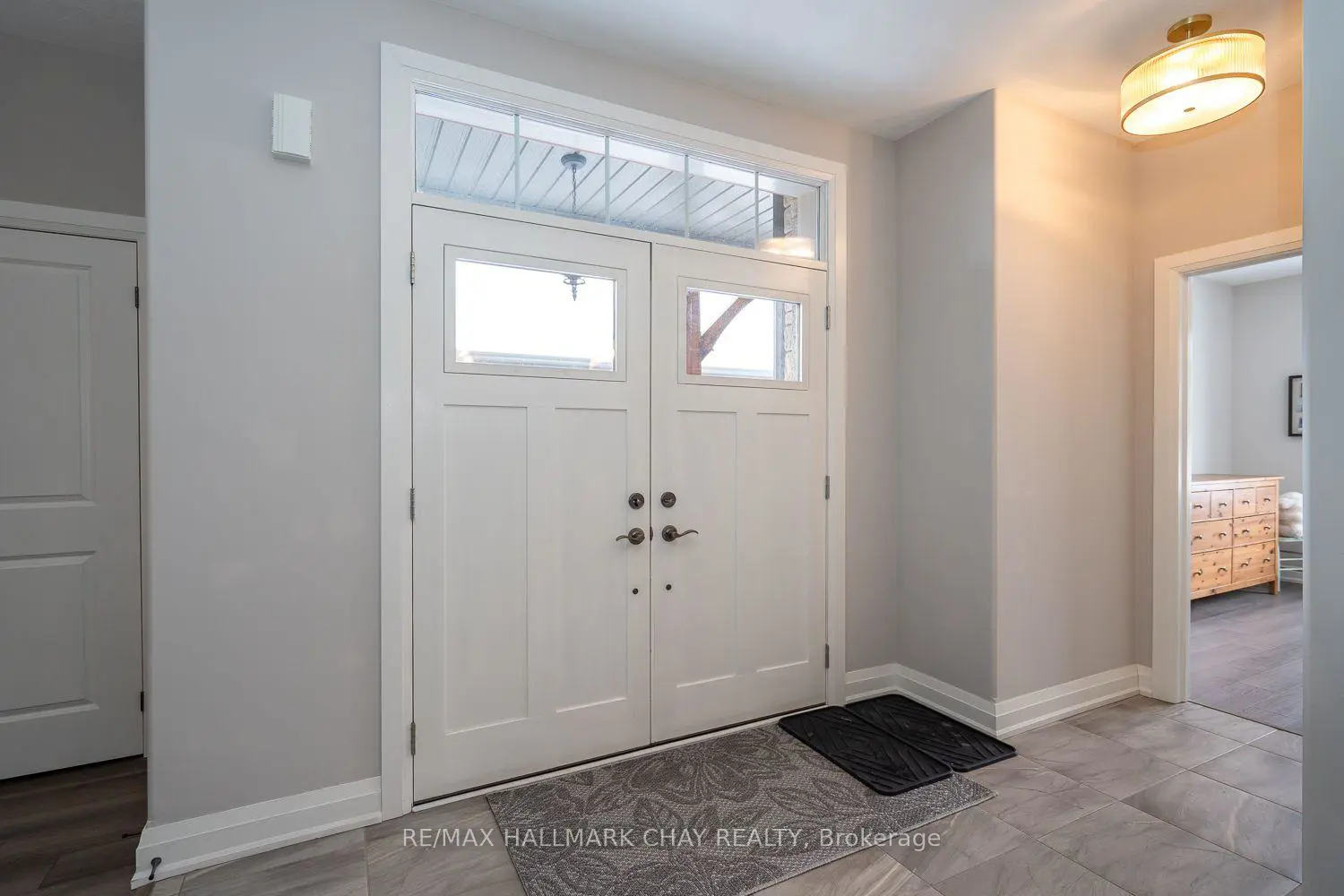 54 Landscape Drive photo 4