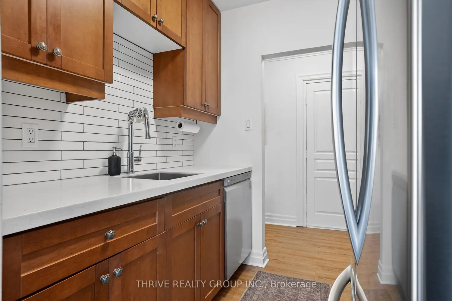 Additional image 9 of 570 William Street 603