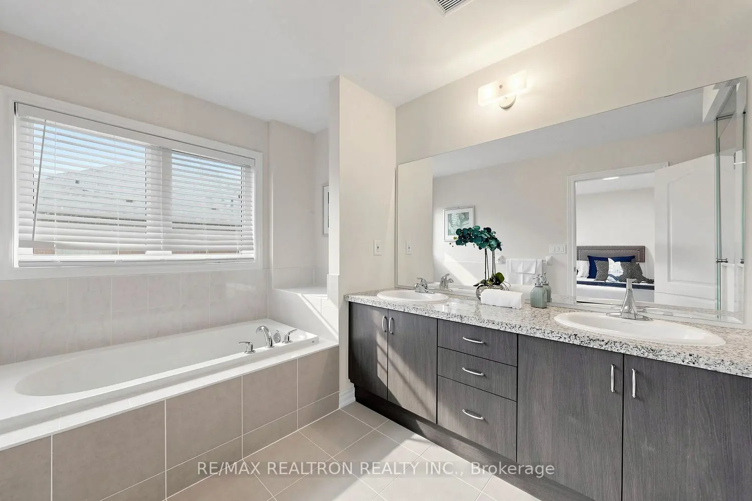 Additional image 6 of 39 Collier Crescent