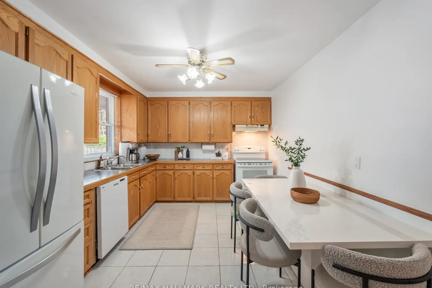 453 Jones Avenue photo 4