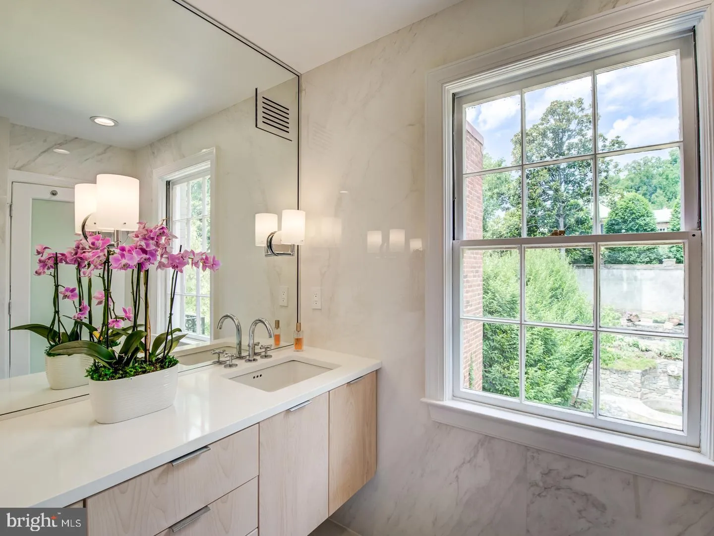 Additional image 141 of 3147 O Street NW, Washington, DC 20007