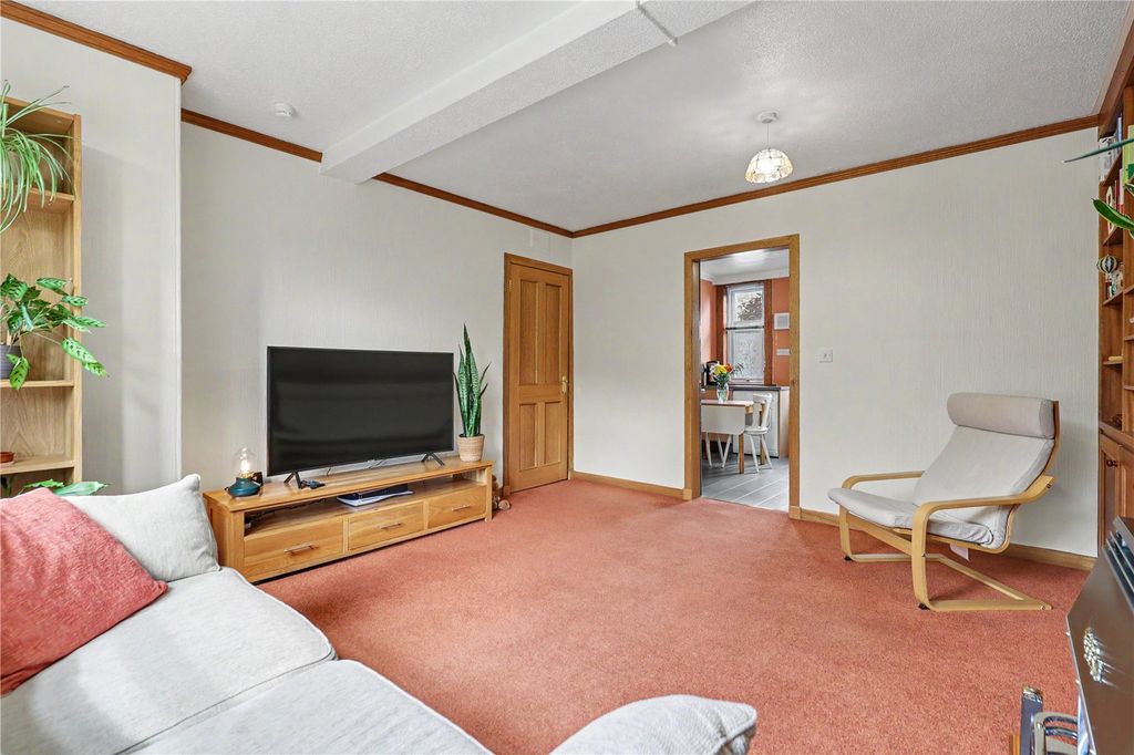 Additional image 4 of 2 bed flat for saleShiphaugh Place, Stirling, Stirlingshire FK8