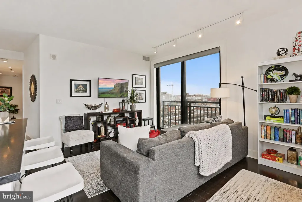 Additional image 12 of 1011 M Street NW Unit 703, Washington, DC 20001