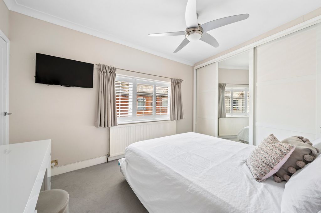 Additional image 8 of 3 bed terraced house for saleGlencoe Road, Weybridge KT13