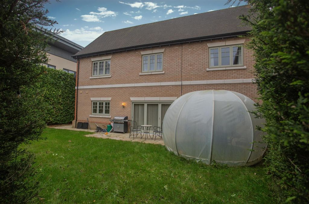 Additional image 35 of 5 bed detached house for saleVawser Crescent, Peterborough PE3
