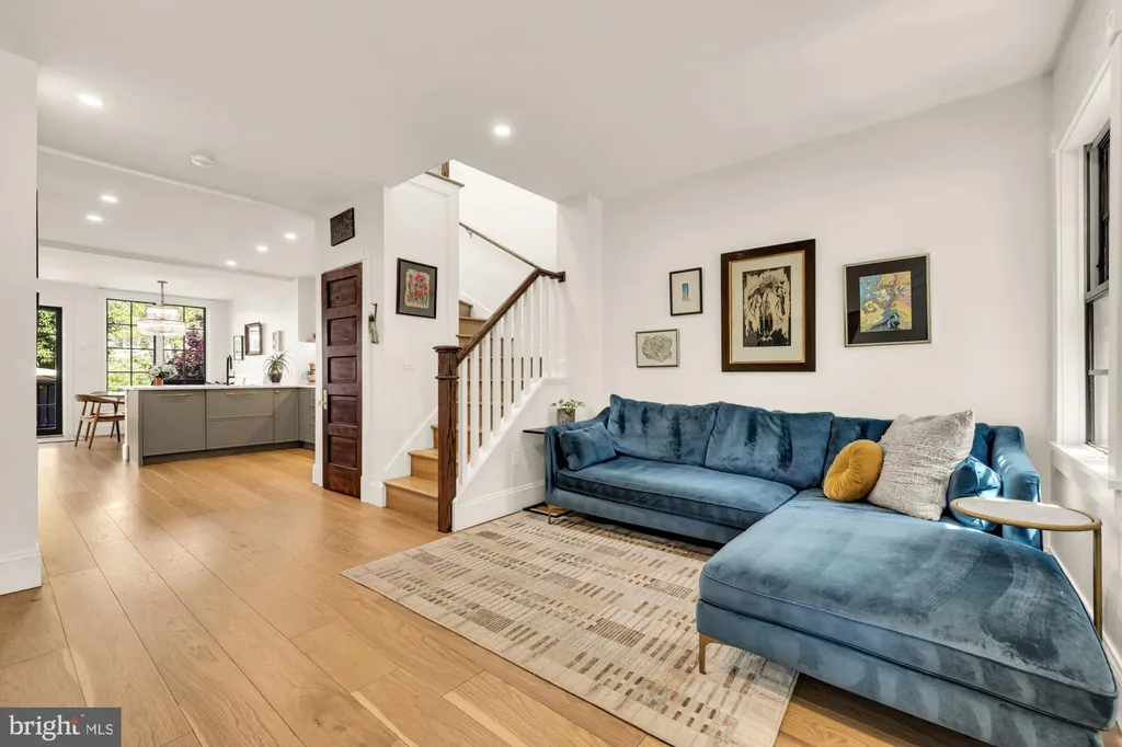 Additional image 7 of 908 Girard Street NE, Washington, DC 20017