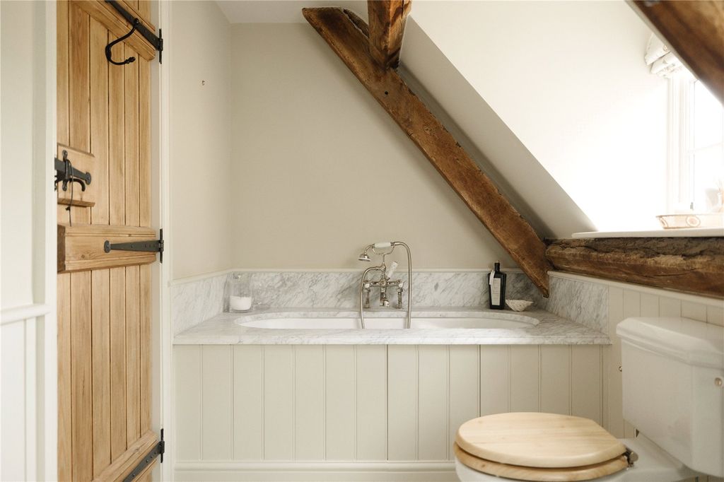 Additional image 23 of 9 bed country house for saleBroadwell, Moreton-In-Marsh, Gloucestershire GL56
