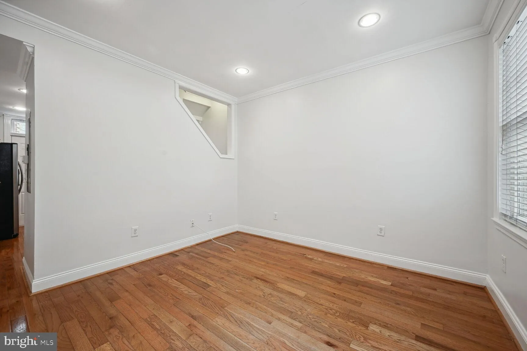 Additional image 20 of 807 25th Street NW, Washington, DC 20037