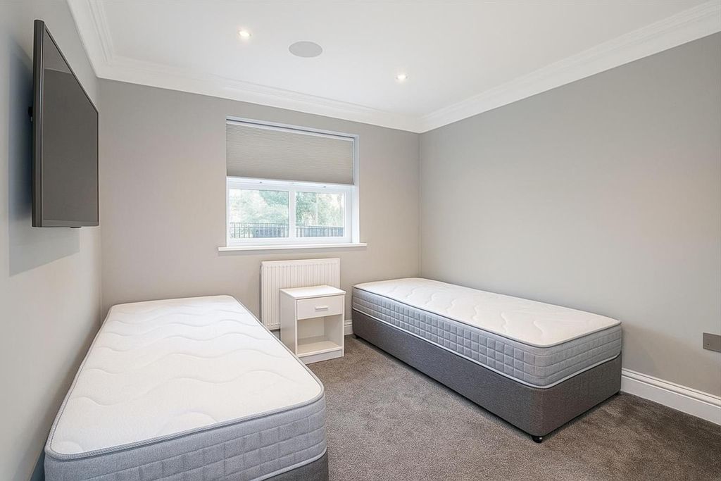 Additional image 17 of 3 bed flat for saleCambridge Road, Southport, Merseyside PR9