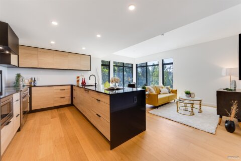 Additional image 9 of 302-6485 Manitoba Street, Vancouver, BC, V5Y 0P7