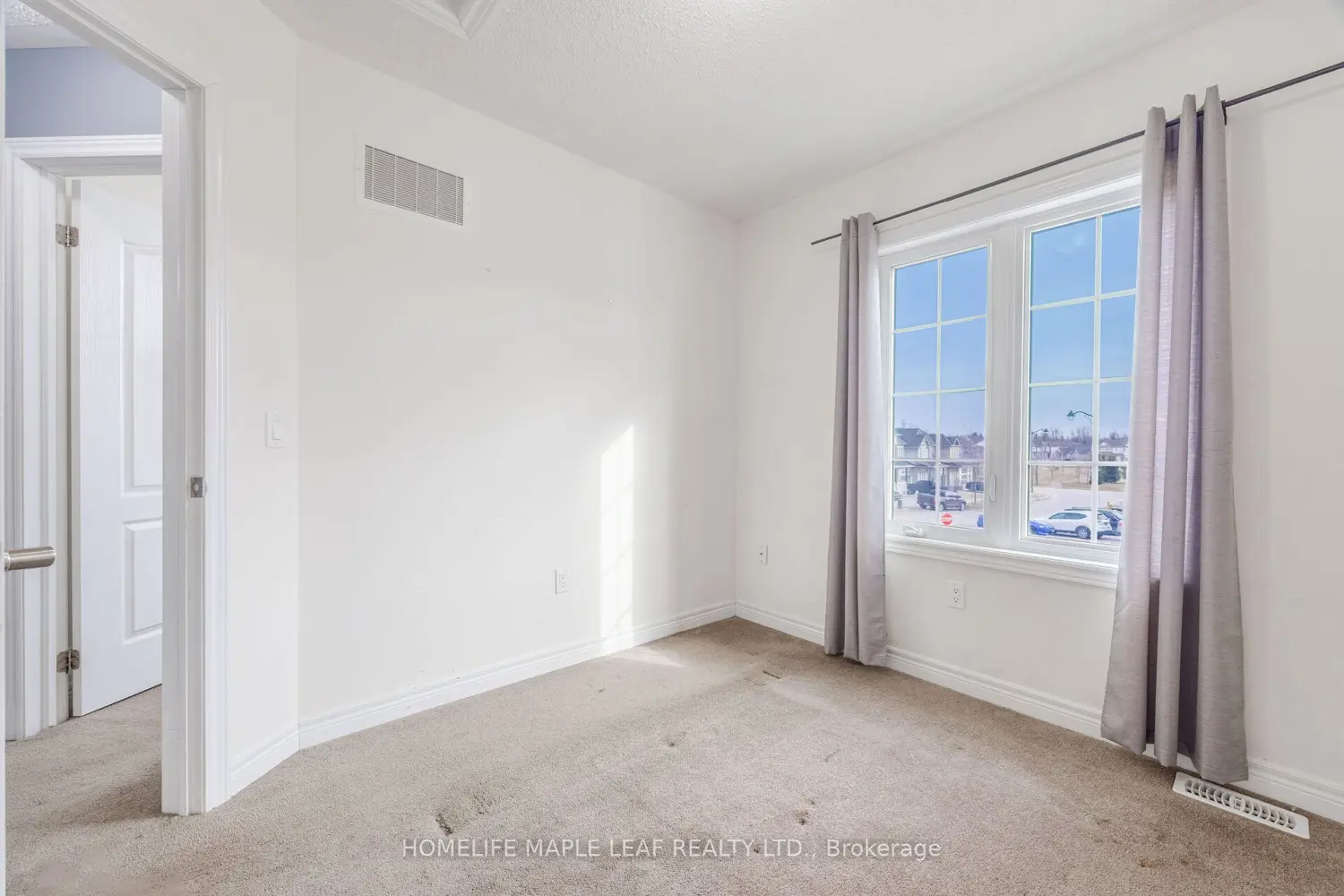 Additional image 15 of 756 Cook Crescent