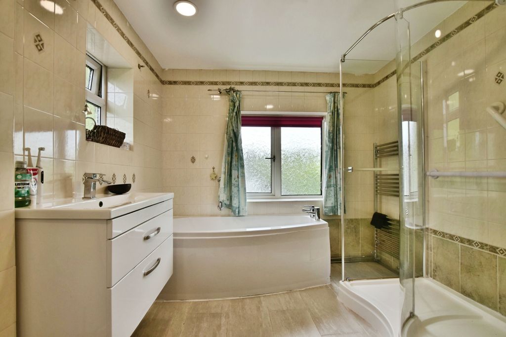 Additional image 15 of 4 bed detached house for saleWoburn Drive, Altrincham WA15