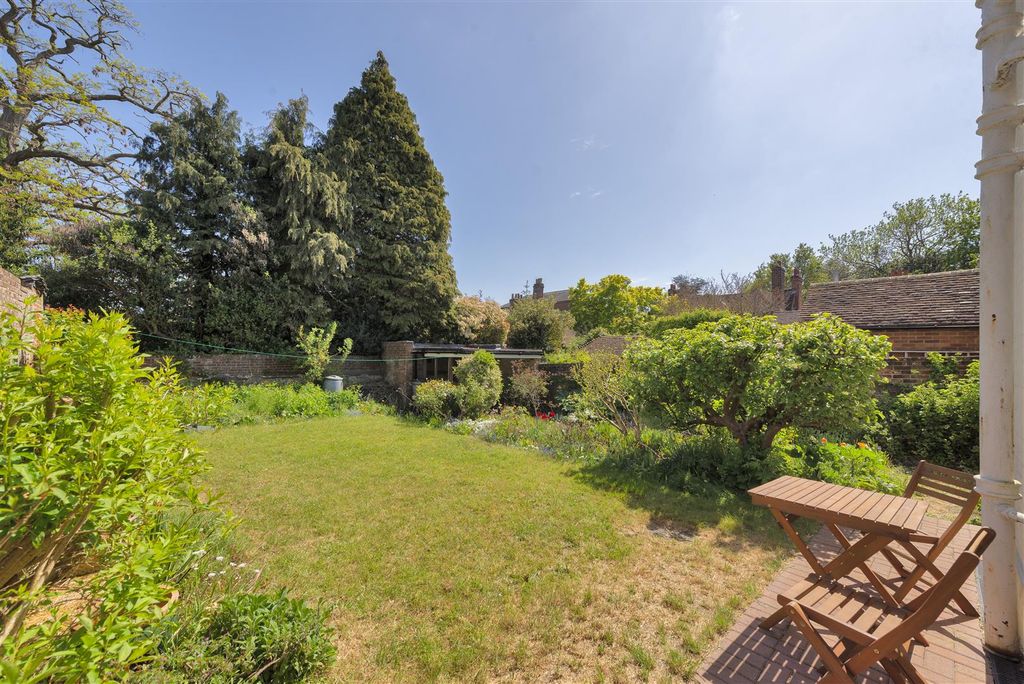 Additional image 2 of 2 bed detached house for salePolice Station Road, West Malling ME19