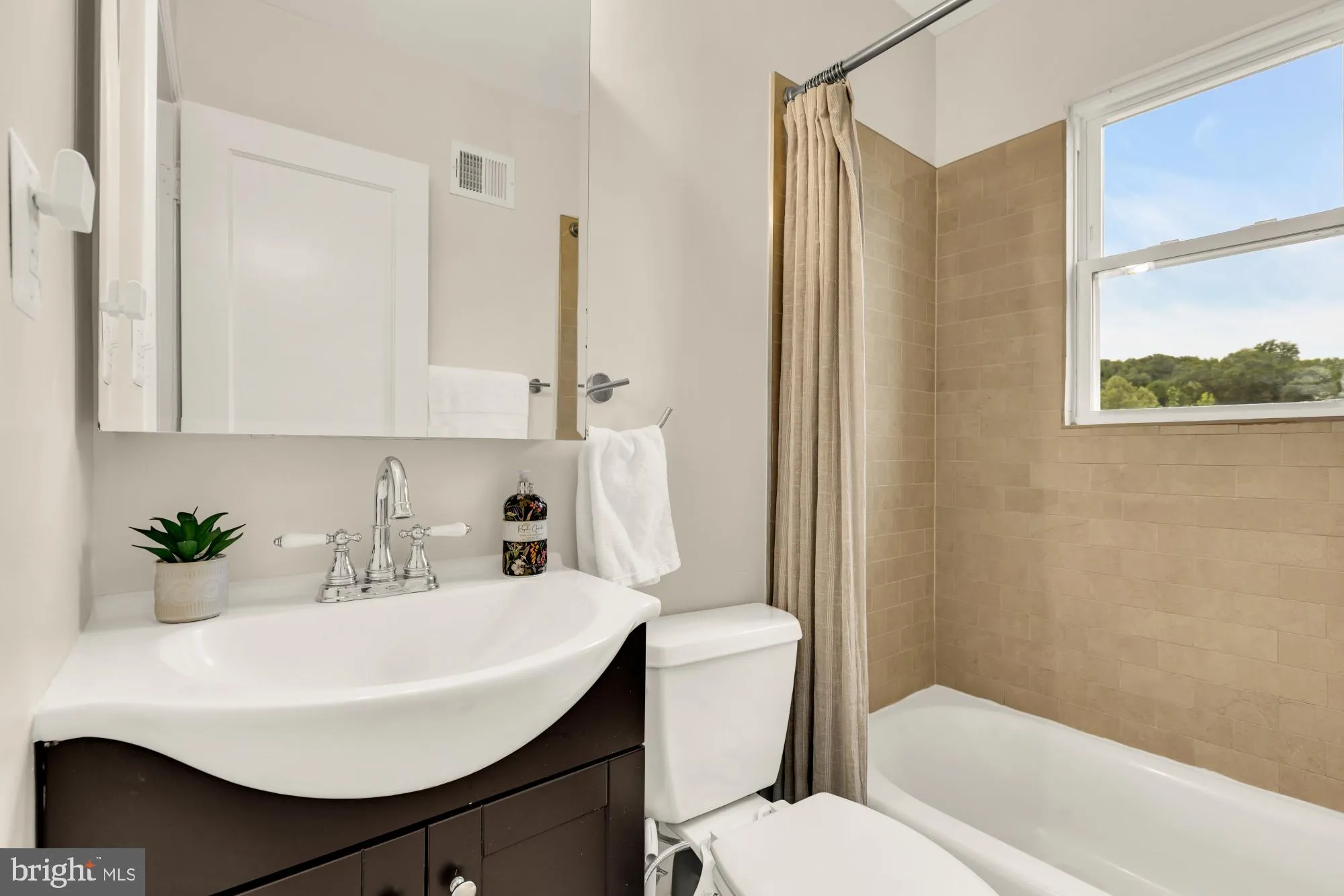 Additional image 72 of 1917 T Place SE, Washington, DC 20020
