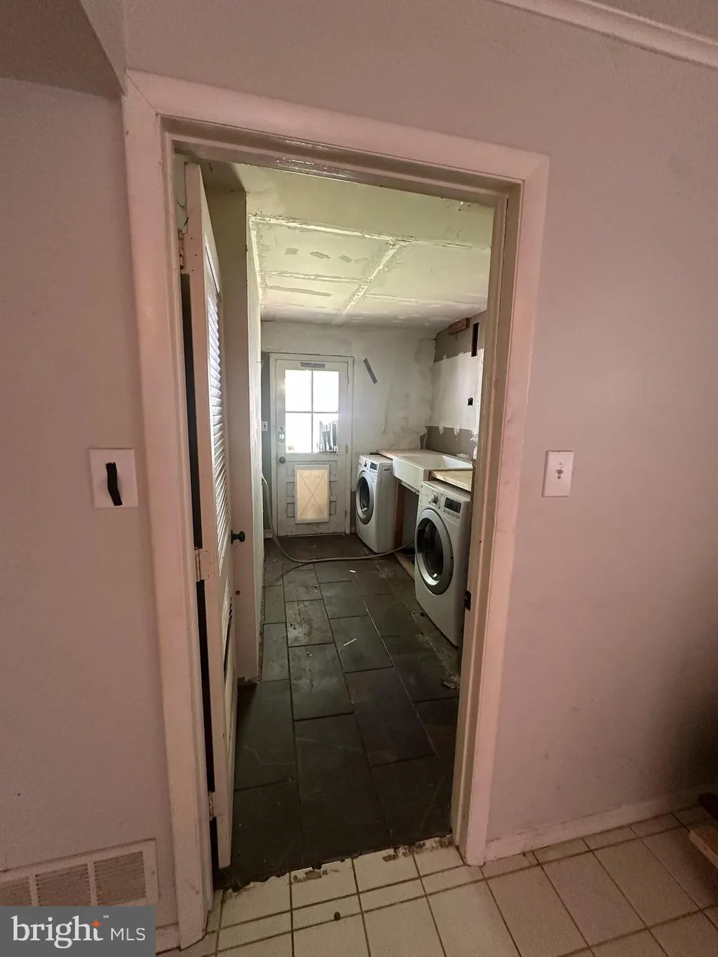 93 S Skyward Drive, Newark, DE 19713