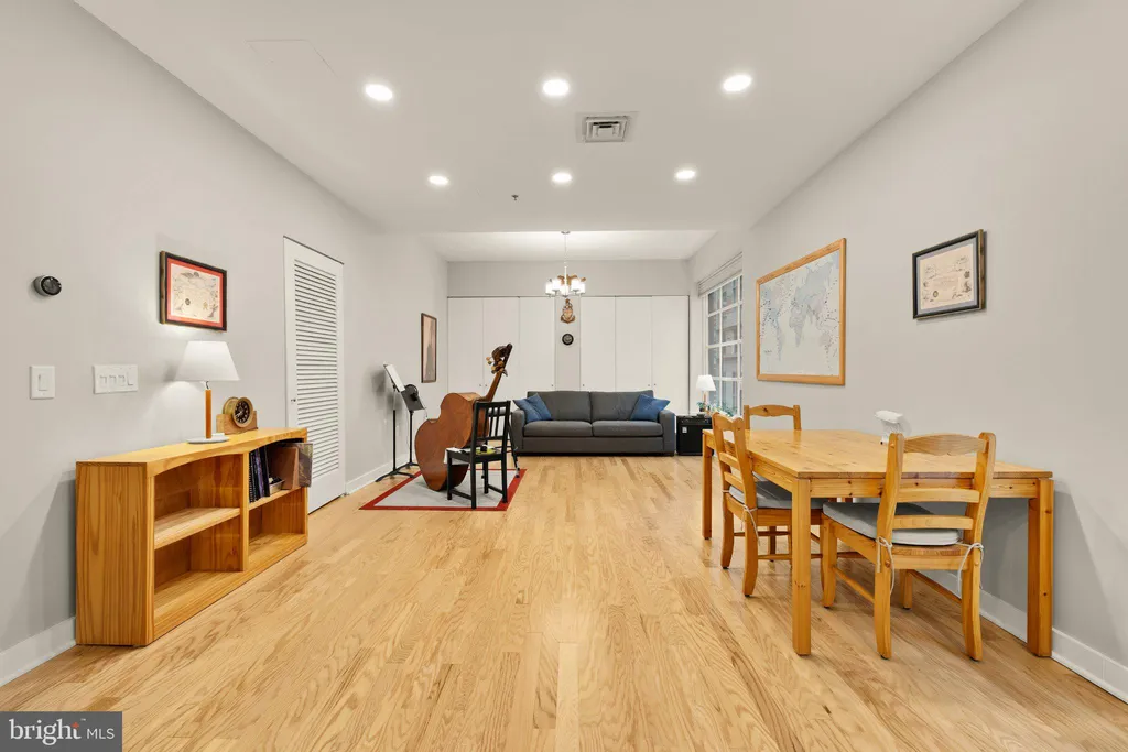 Additional image 20 of 675 E St NW Unit 350, Washington, DC 20004
