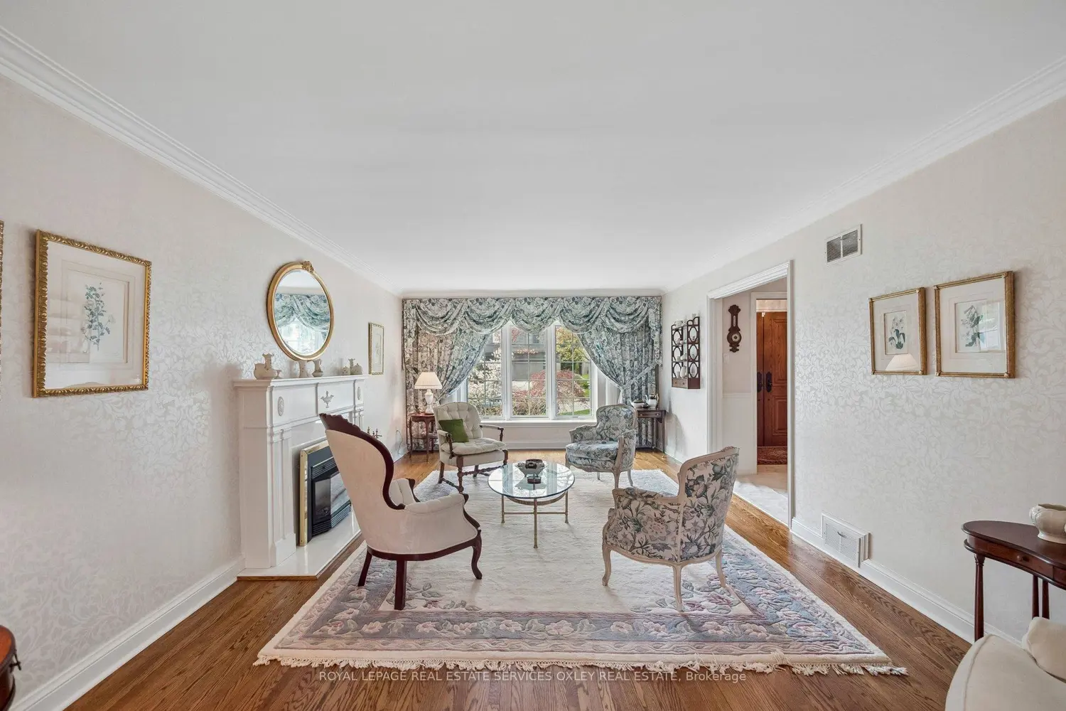 18 Swansdown Drive photo 2