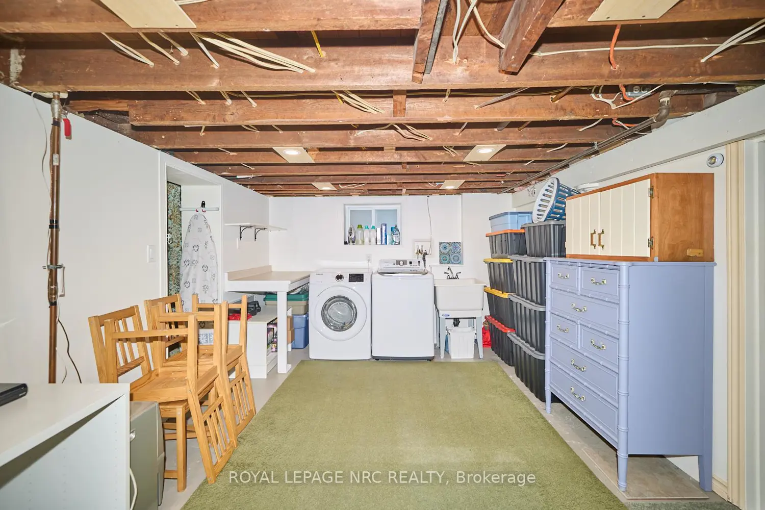 Additional image 19 of 92 Dufferin Street