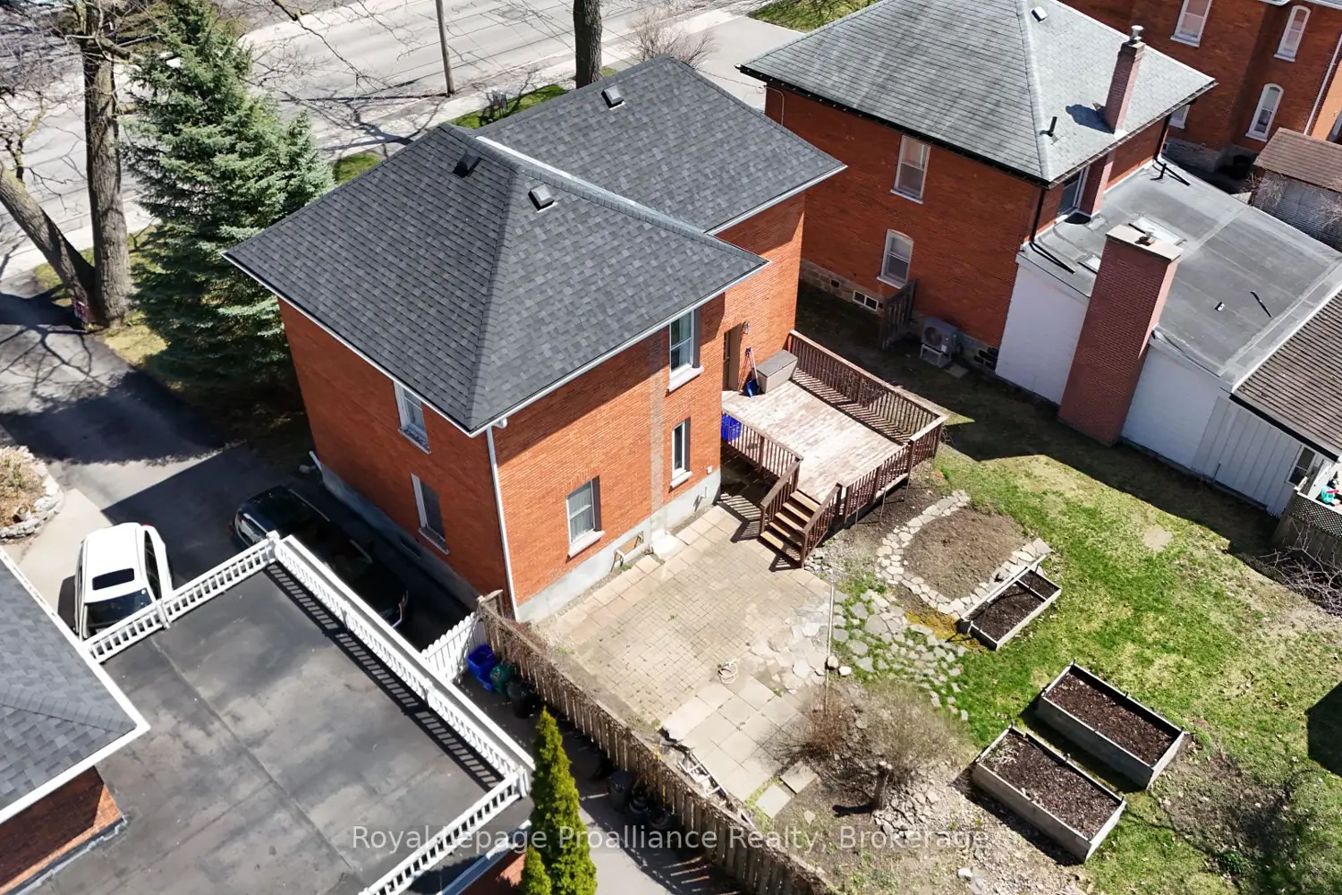 Additional image 17 of 308 Bleecker Avenue