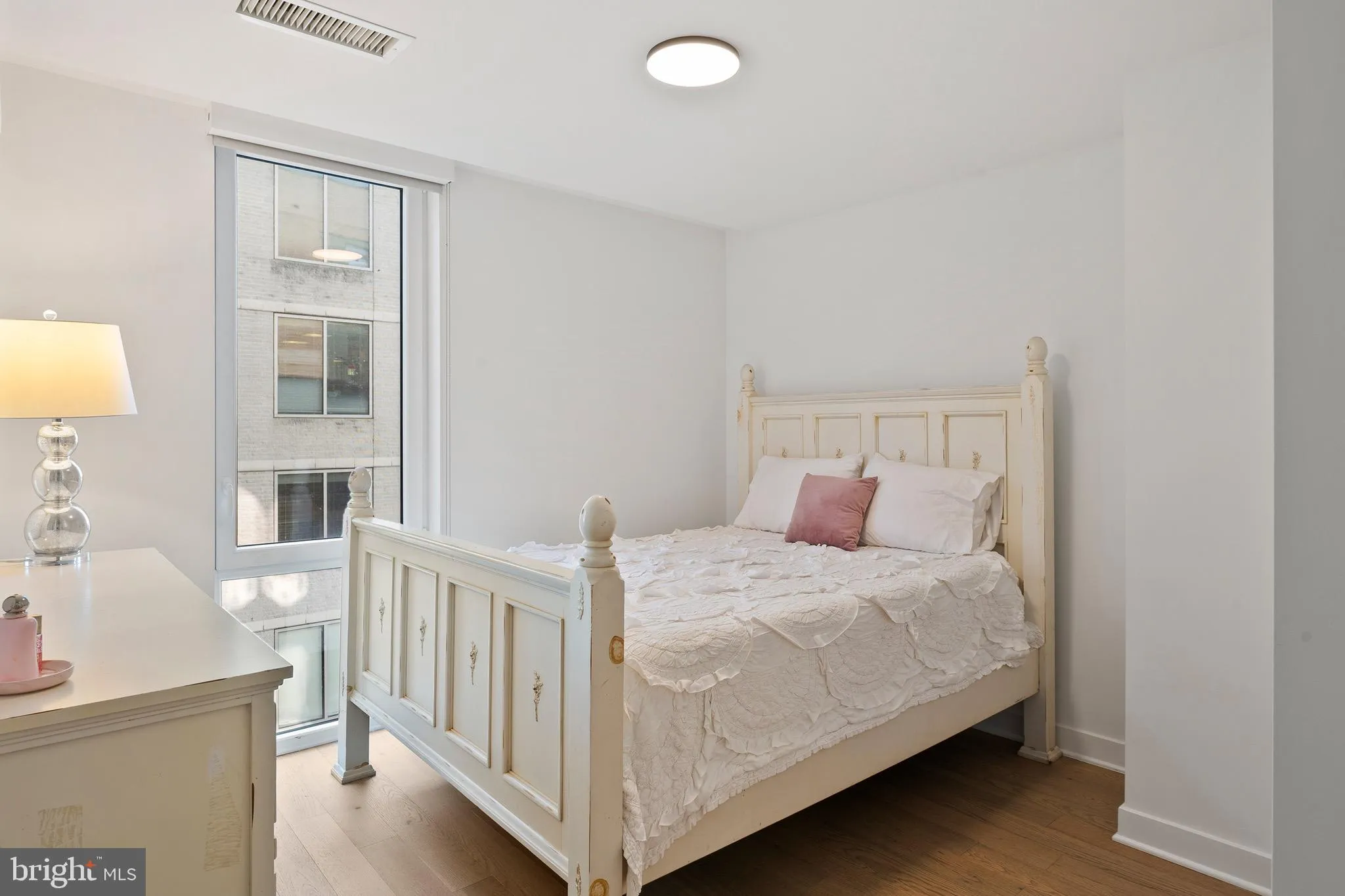 Additional image 25 of 37 L Street SE Unit 908, Washington, DC 20003