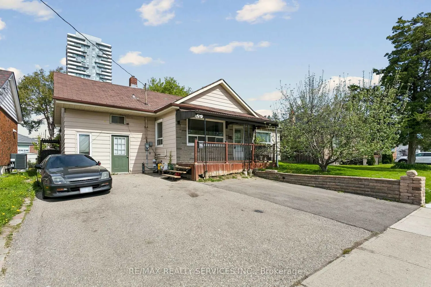 30 Eastern Avenue
