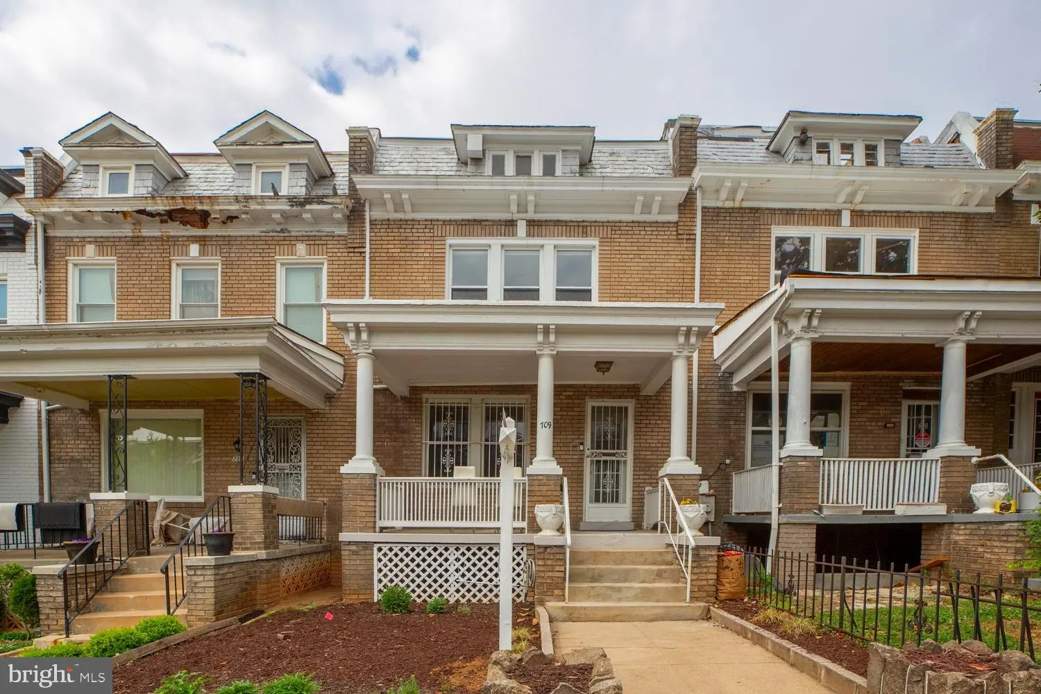 709 Otis Place NW, Washington, DC 20010