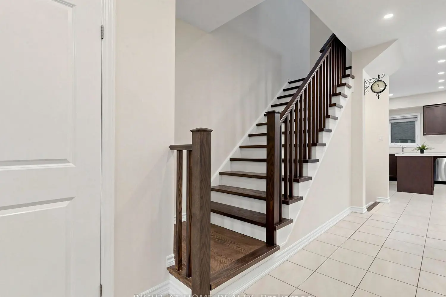 Additional image 4 of 124 Mosaic Drive