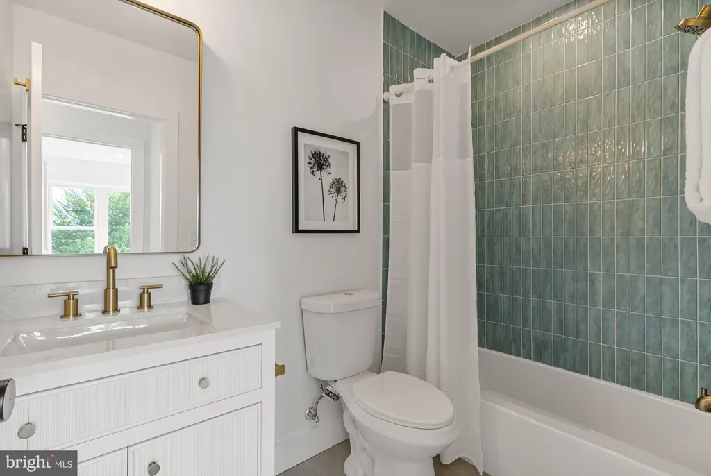 Additional image 33 of 4308 4th Street NW, Washington, DC 20011