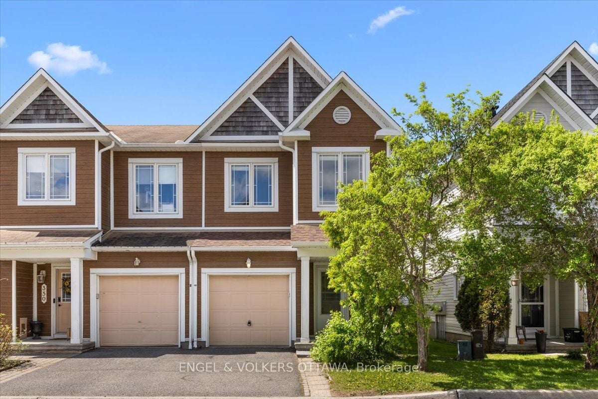 348 Hillsboro Private, Ottawa, ON, K2M 3B1